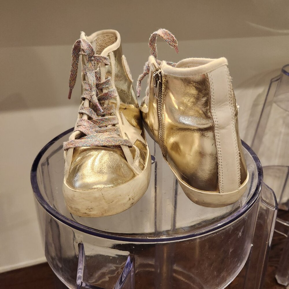 Golden Goose Sneakers - Picture 2 of 7